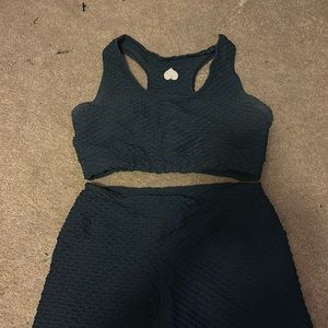 Dark blue croco booty by Brabants set